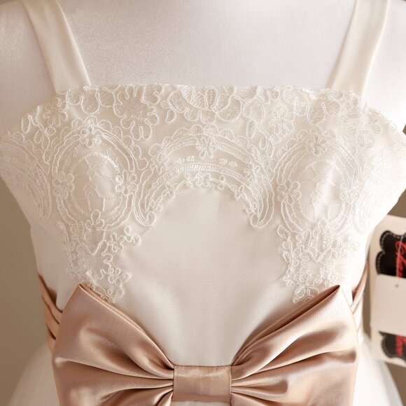 Girls Formal Ivory Tulle Embroidered Lace Champagne Bow Sash Size 14 NWT - Picture 3 of 9